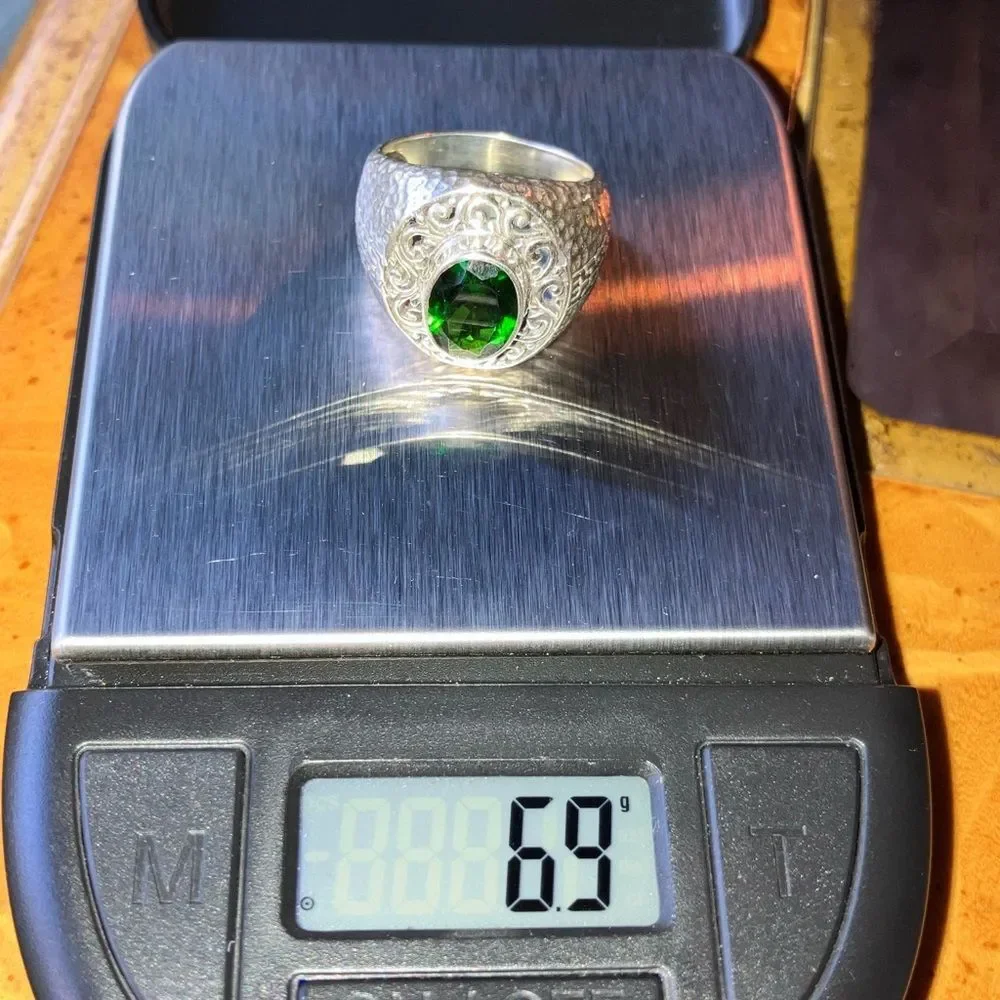 Natural Chrome Diopside Sterling Silver Hammered Ring Size 6